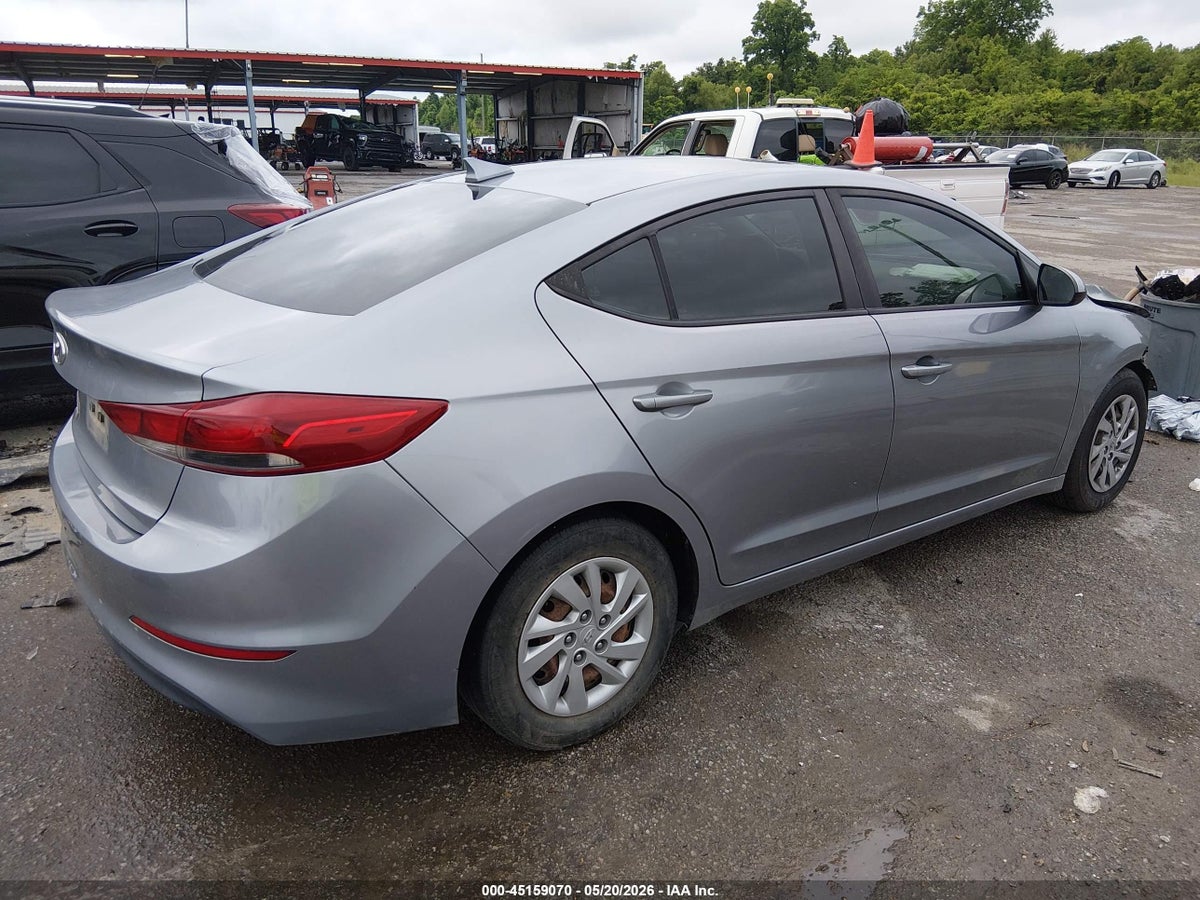 2017 HYUNDAI ELANTRA SE — снимка 4