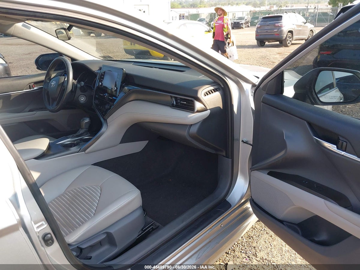 2021 TOYOTA CAMRY SE — снимка 5
