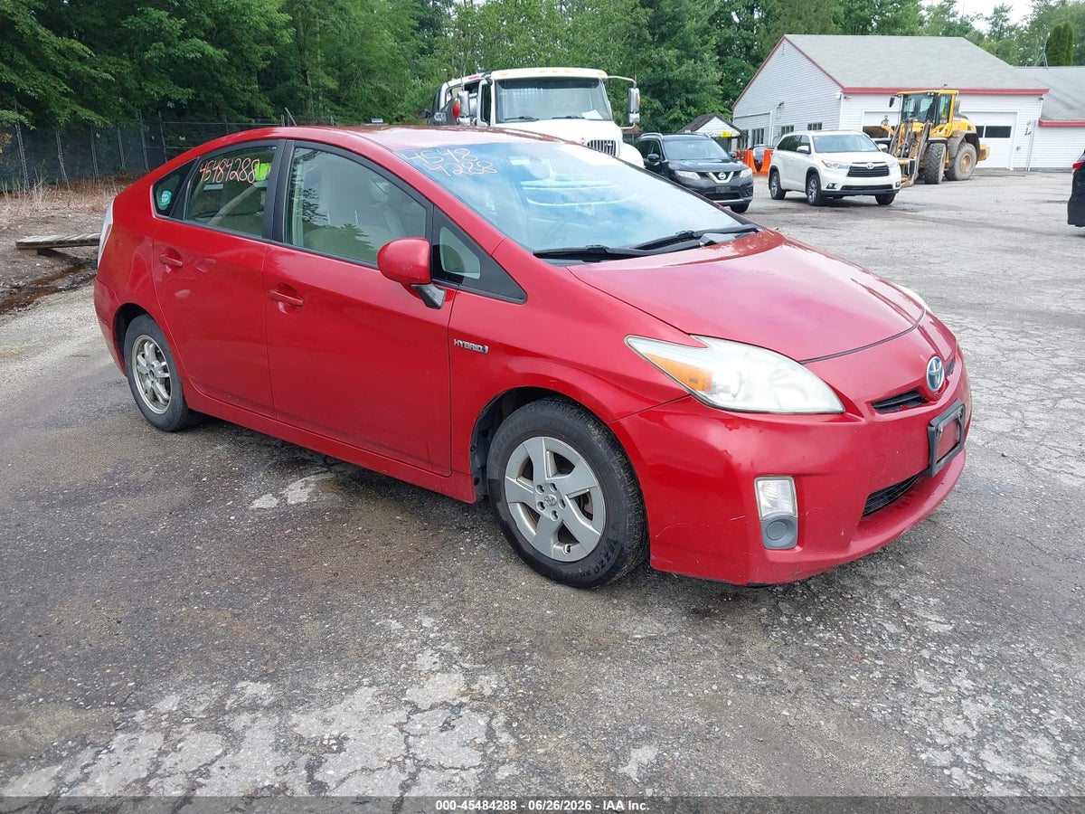 2011 TOYOTA PRIUS THREE