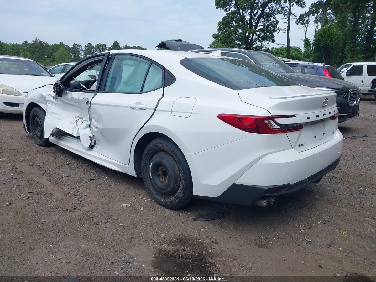 2026 TOYOTA CAMRY SE — снимка 3
