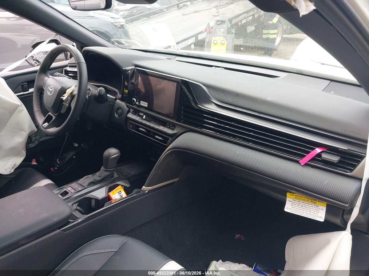 2026 TOYOTA CAMRY SE — снимка 5