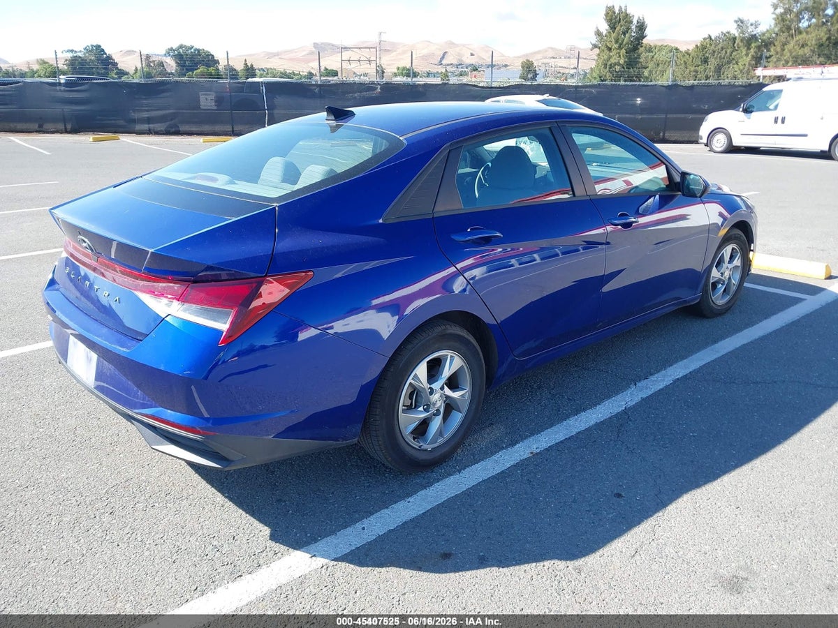 2021 HYUNDAI ELANTRA SE — снимка 4