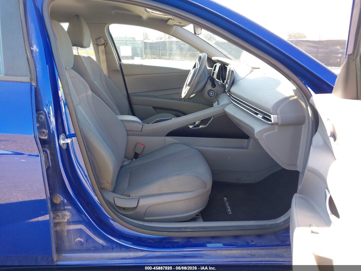 2021 HYUNDAI ELANTRA SE — снимка 5