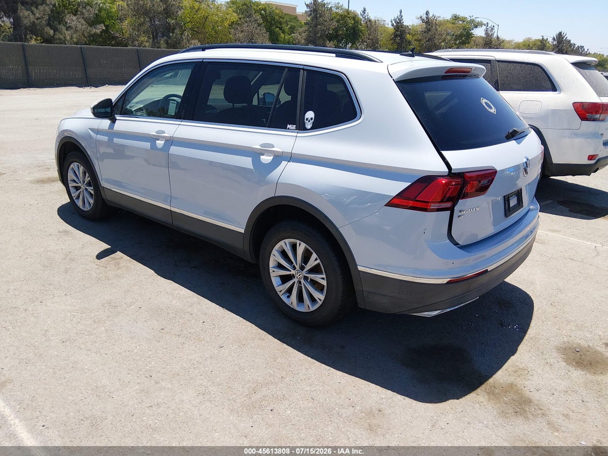 2018 VOLKSWAGEN TIGUAN 2.0T SE/2.0T SEL — снимка 3