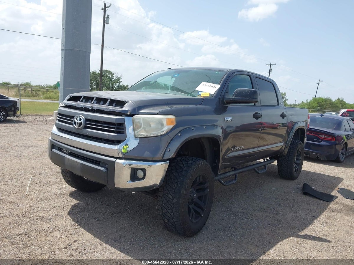 2015 TOYOTA TUNDRA SR5 5.7L V8 — снимка 2