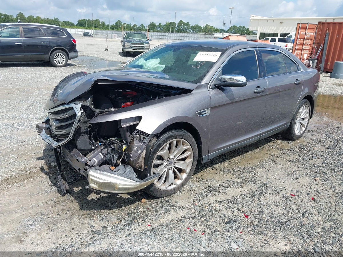 2013 FORD TAURUS LIMITED — снимка 2
