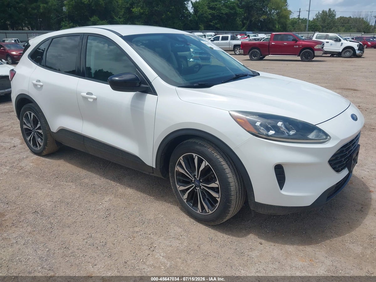 2022 FORD ESCAPE SE