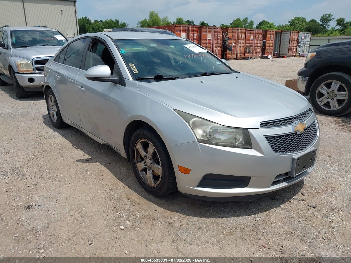 2014 CHEVROLET CRUZE 1LT AUTO