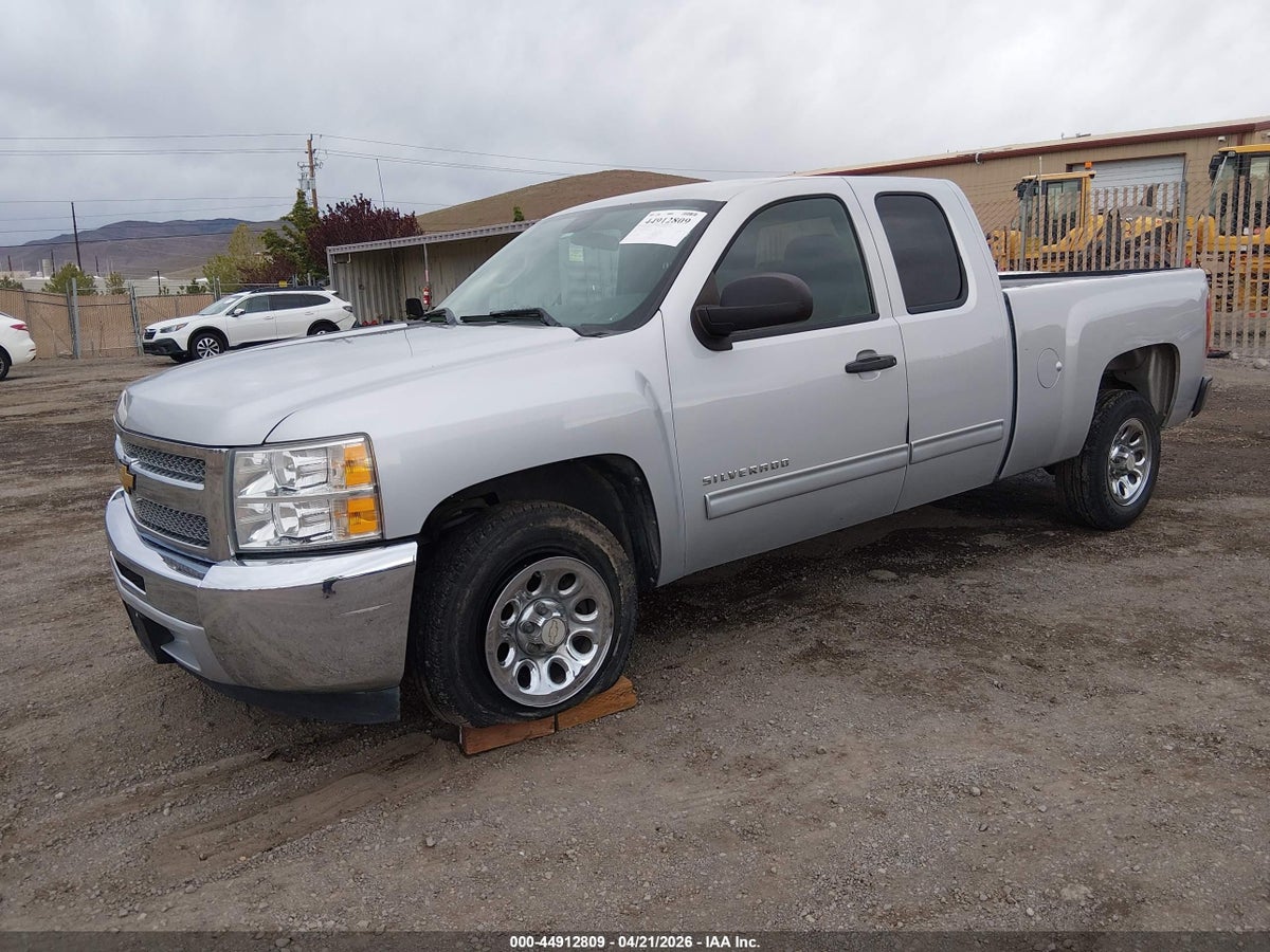 2012 CHEVROLET SILVERADO 1500 LT — снимка 2