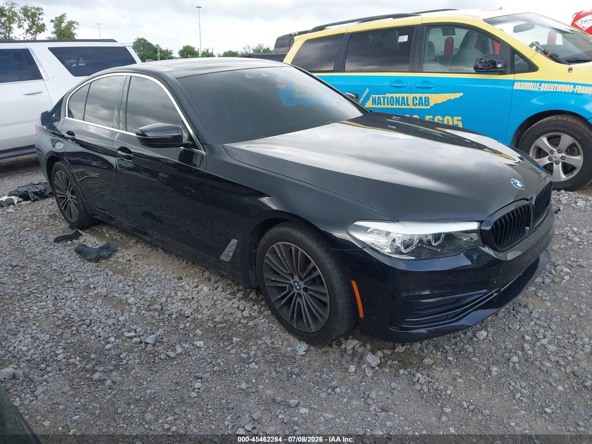 2019 BMW 530I