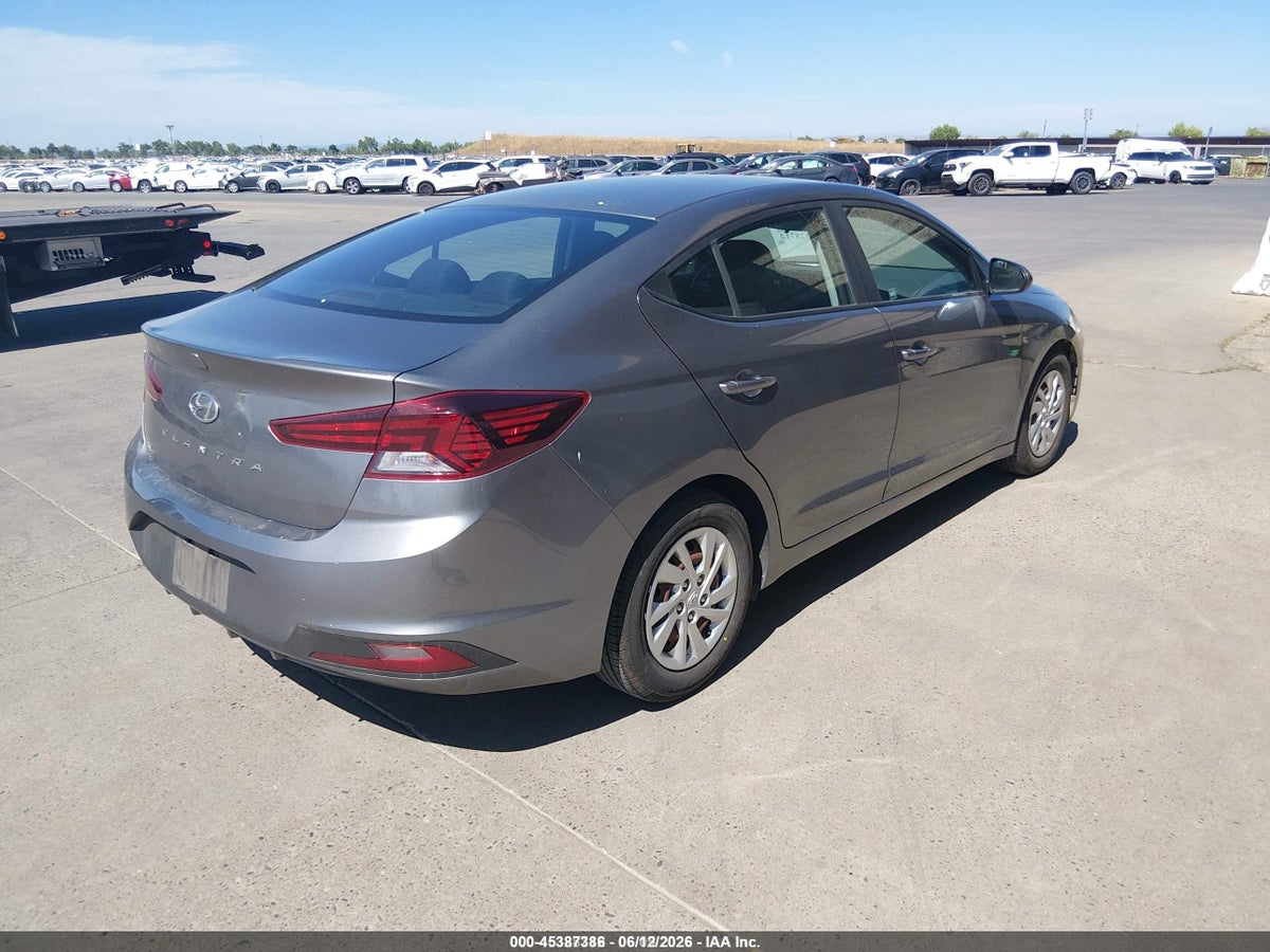 2019 HYUNDAI ELANTRA SE — снимка 4