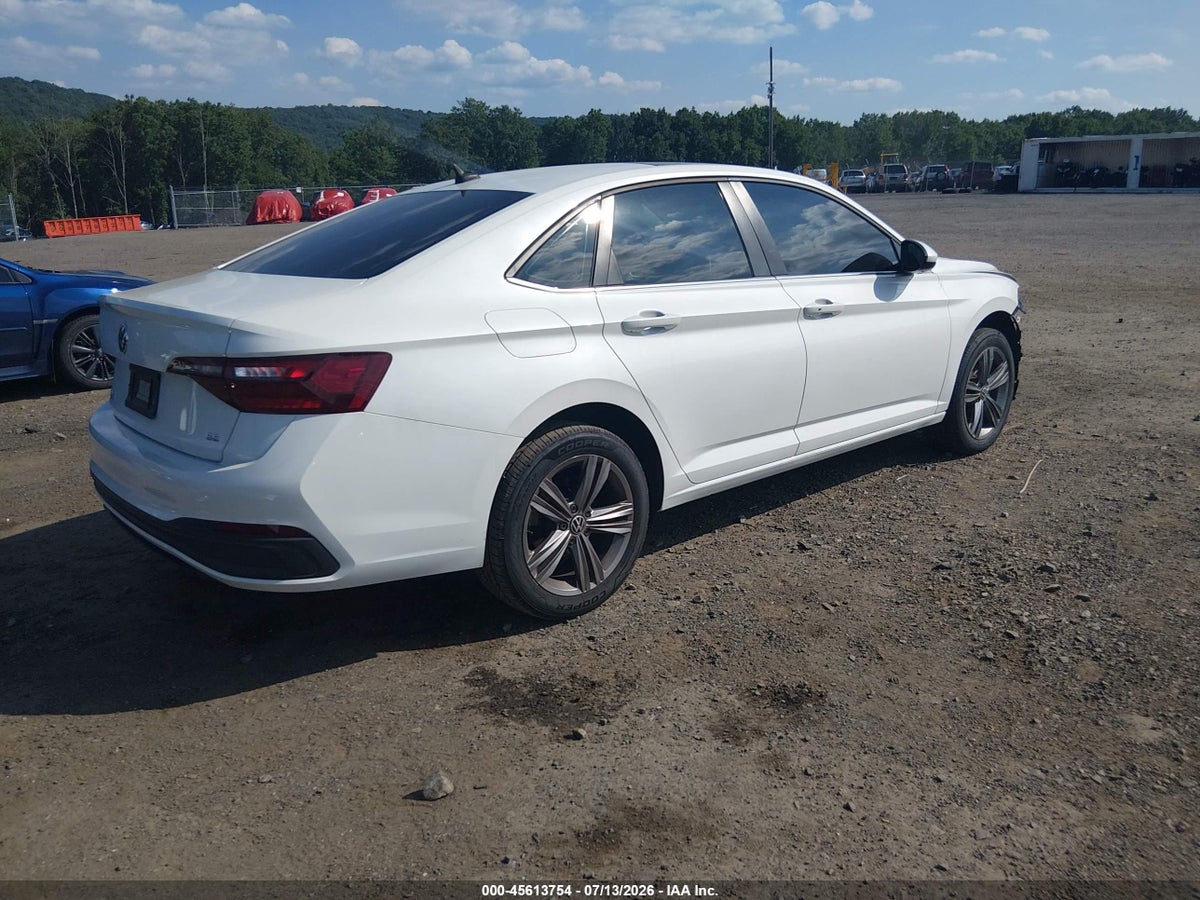 2022 VOLKSWAGEN JETTA 1.5T SE — снимка 4