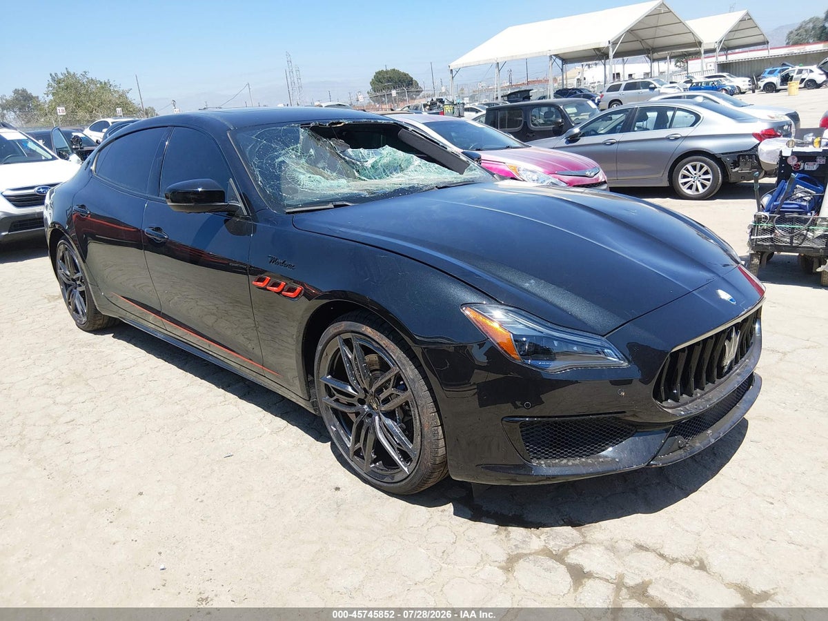 2022 MASERATI QUATTROPORTE MODENA Q4