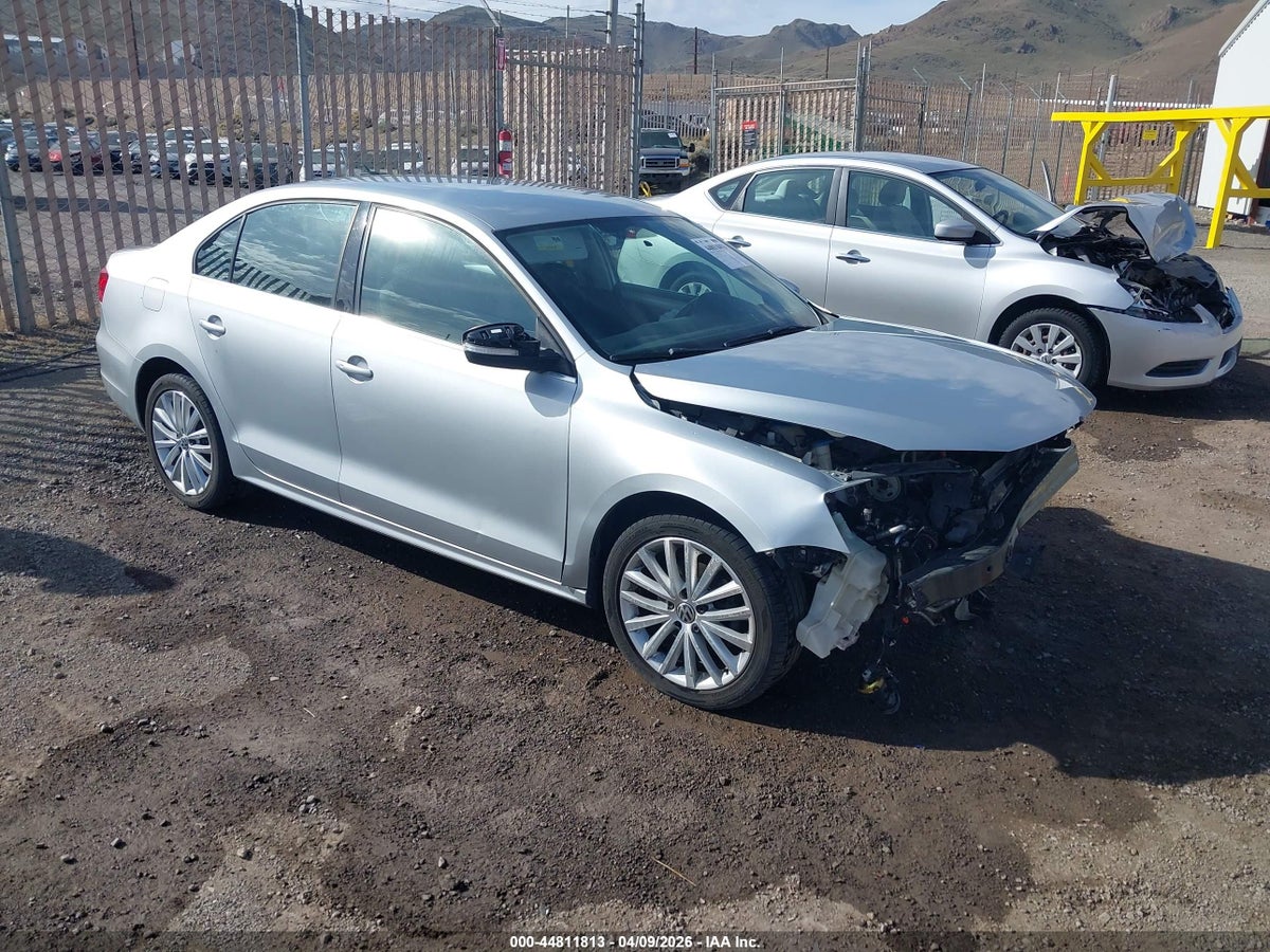 2011 VOLKSWAGEN JETTA 2.5L SEL