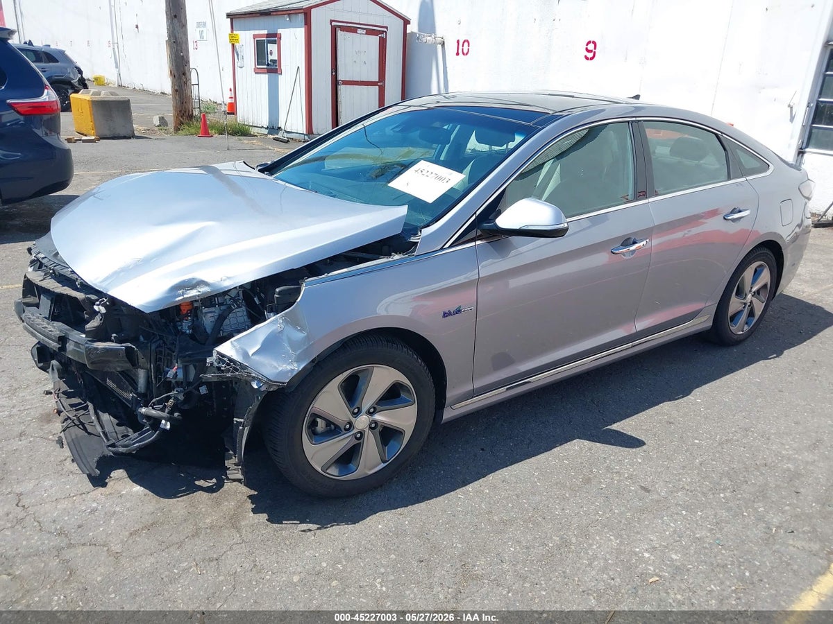 2016 HYUNDAI SONATA HYBRID LIMITED — снимка 2