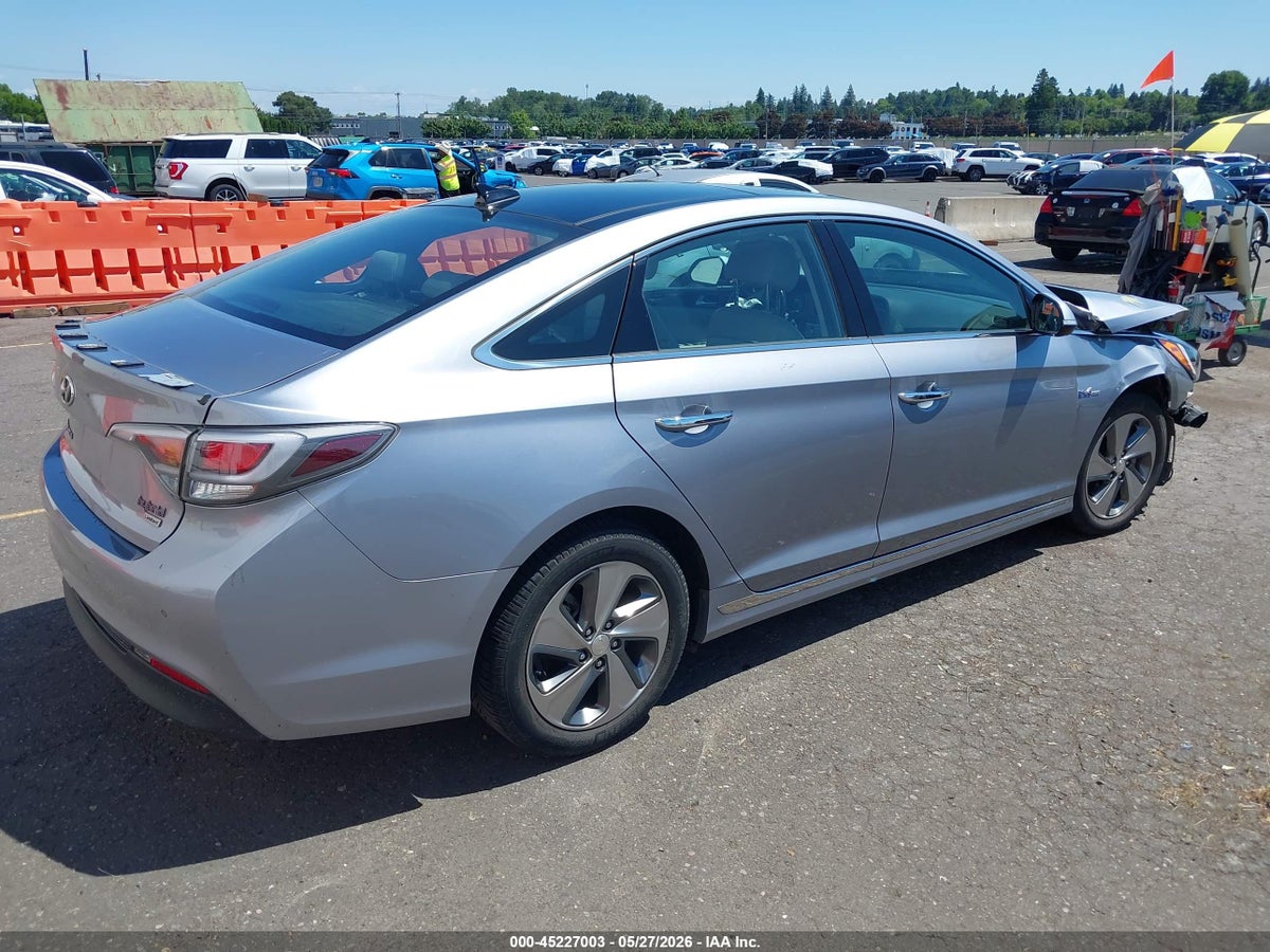 2016 HYUNDAI SONATA HYBRID LIMITED — снимка 4