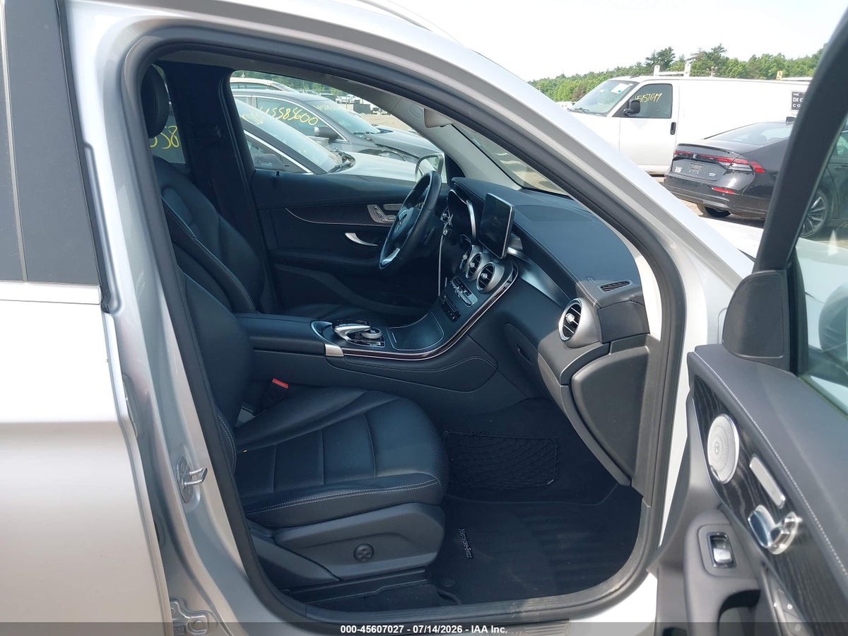 2016 MERCEDES-BENZ GLC 300 4MATIC — снимка 5