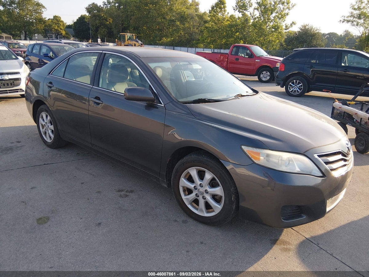2010 TOYOTA CAMRY LE