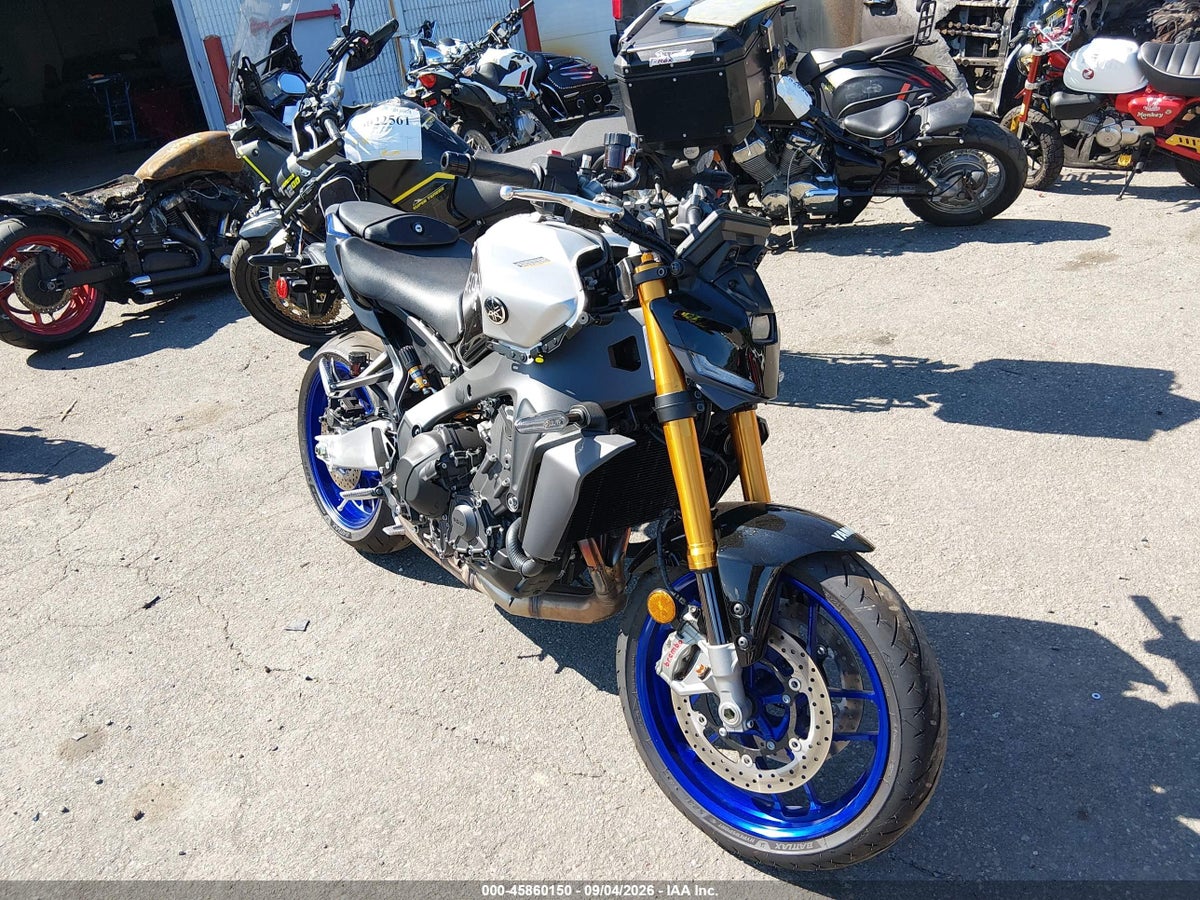 2025 YAMAHA MT09 SP