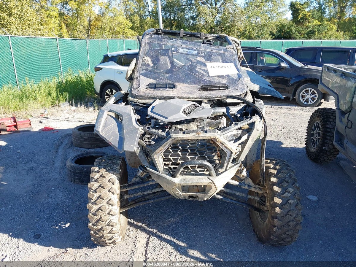 2026 POLARIS RZR PRO XP ULTIMATE — photo 5