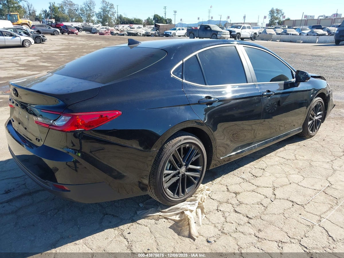 2025 TOYOTA CAMRY LE — снимка 4