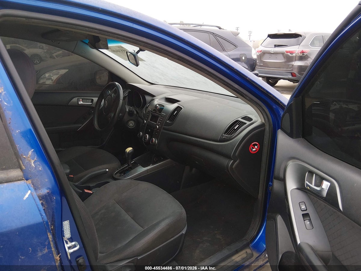2010 KIA FORTE SX — снимка 5