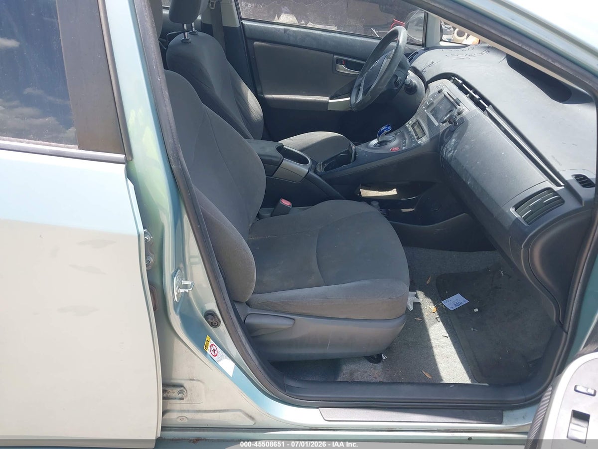 2014 TOYOTA PRIUS TWO — снимка 5