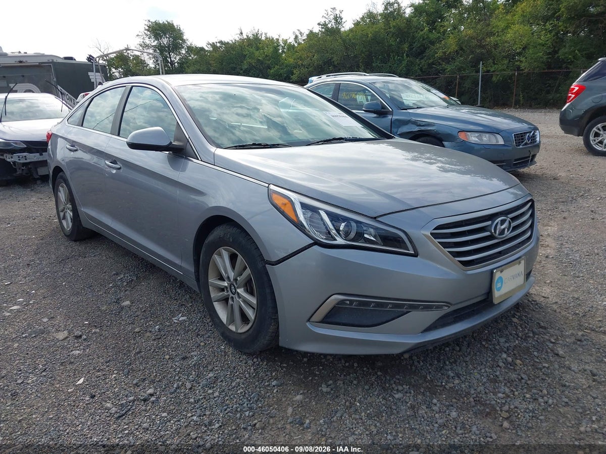 2015 HYUNDAI SONATA SE