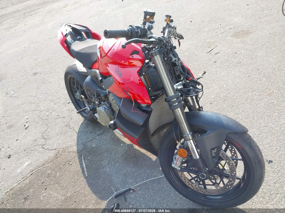 2024 DUCATI STREETFIGHTER V4/V4S
