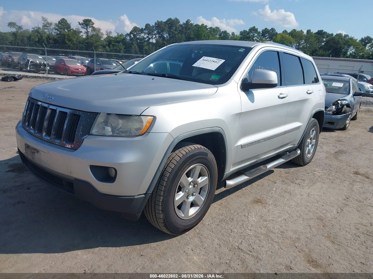 2011 JEEP GRAND CHEROKEE LAREDO — снимка 2