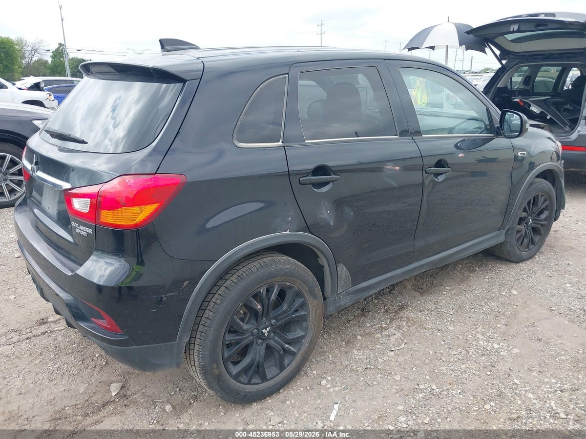 2018 MITSUBISHI OUTLANDER SPORT 2.0 LE — снимка 4