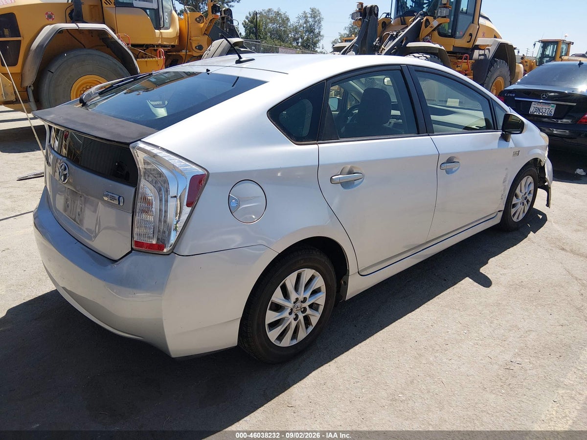 2013 TOYOTA PRIUS PLUG-IN — снимка 4