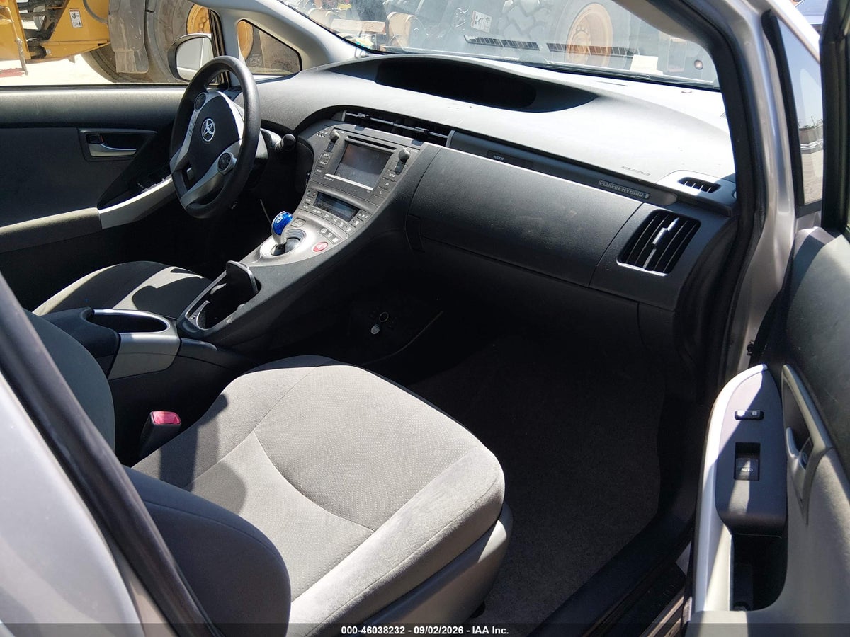 2013 TOYOTA PRIUS PLUG-IN — снимка 5