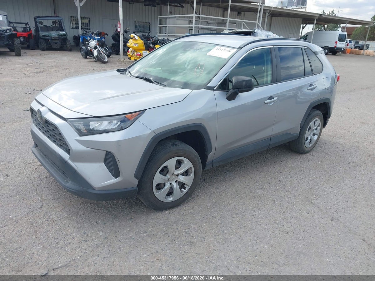 2019 TOYOTA RAV4 LE — снимка 2