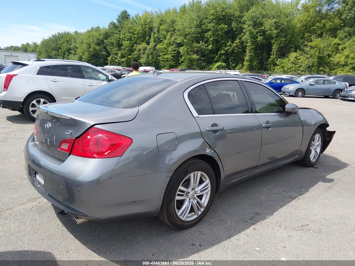 2013 INFINITI G37X — снимка 4