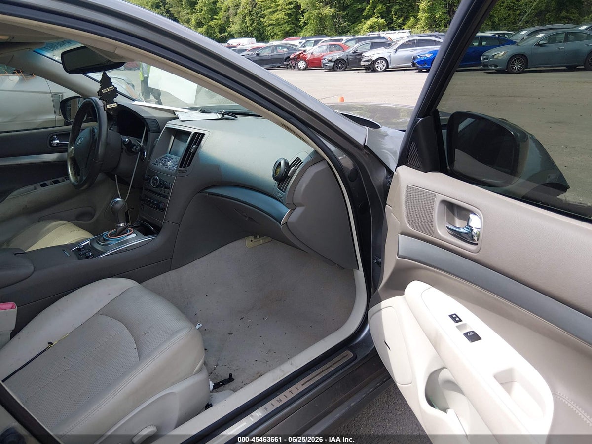 2013 INFINITI G37X — снимка 5