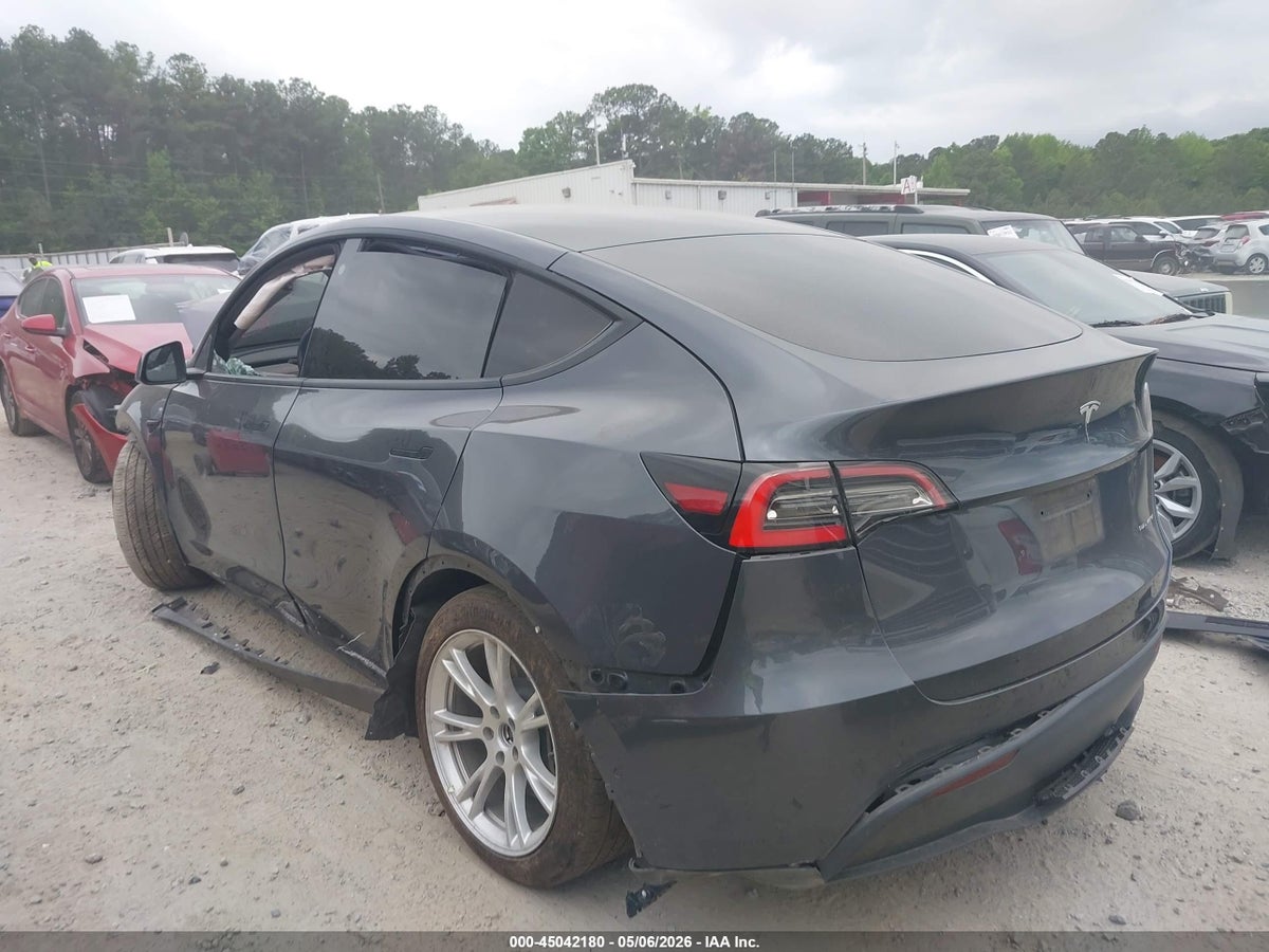 2021 TESLA MODEL Y LONG RANGE DUAL MOTOR ALL-WHEEL DRIVE — снимка 3