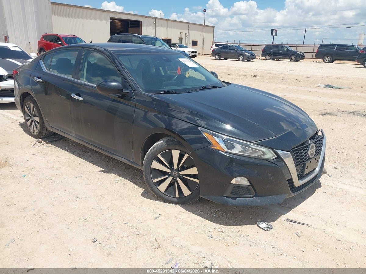 2021 NISSAN ALTIMA SV FWD