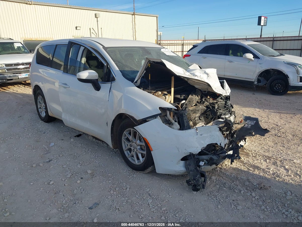 2018 CHRYSLER PACIFICA LX