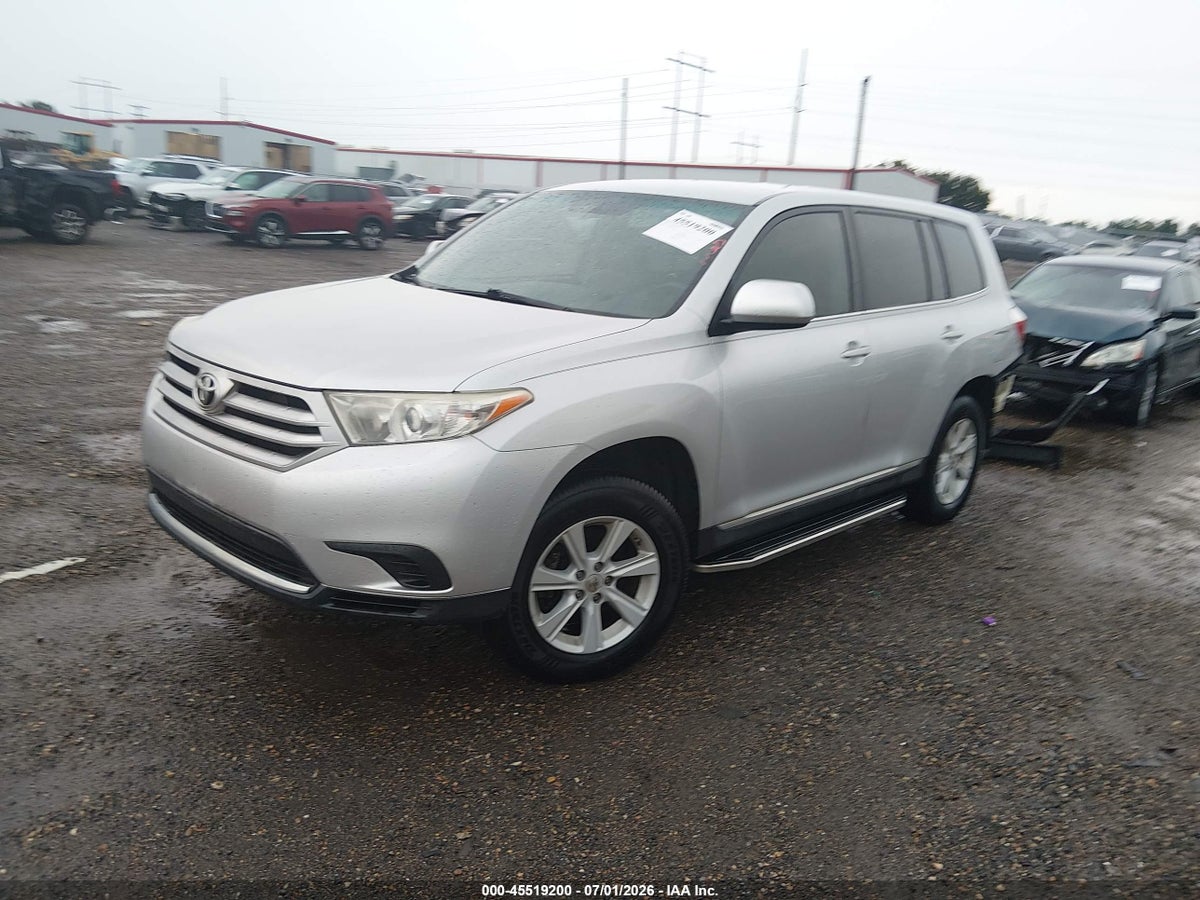 2013 TOYOTA HIGHLANDER — снимка 2