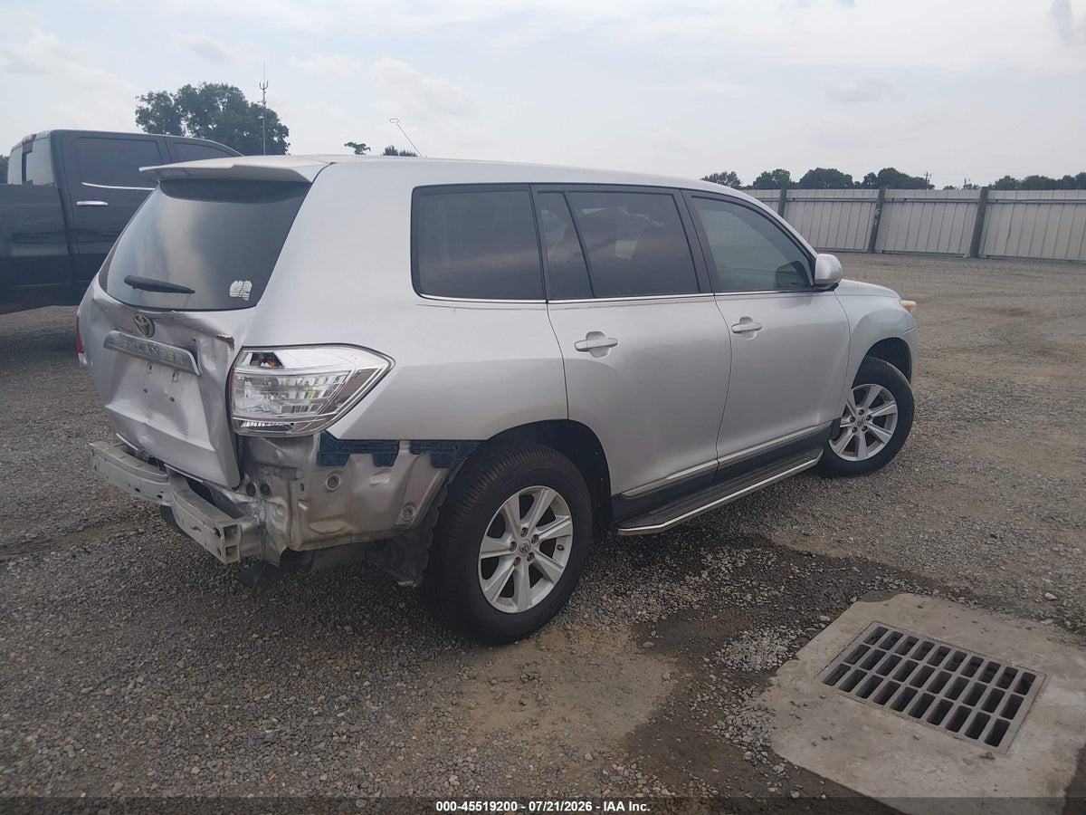 2013 TOYOTA HIGHLANDER — снимка 4