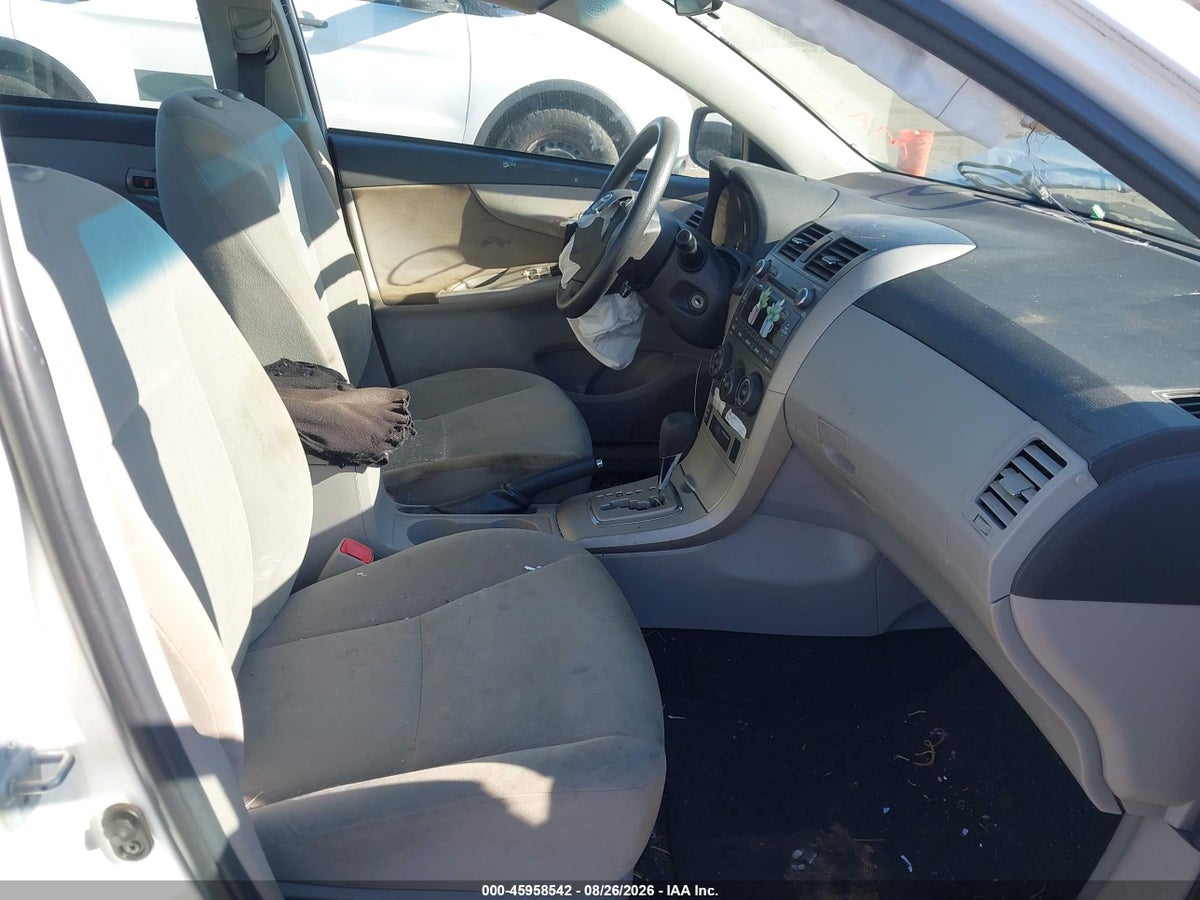 2011 TOYOTA COROLLA LE — снимка 5