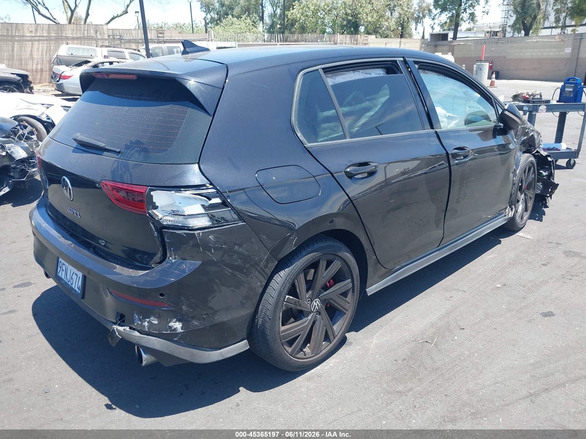 2023 VOLKSWAGEN GOLF GTI 2.0T SE — снимка 4