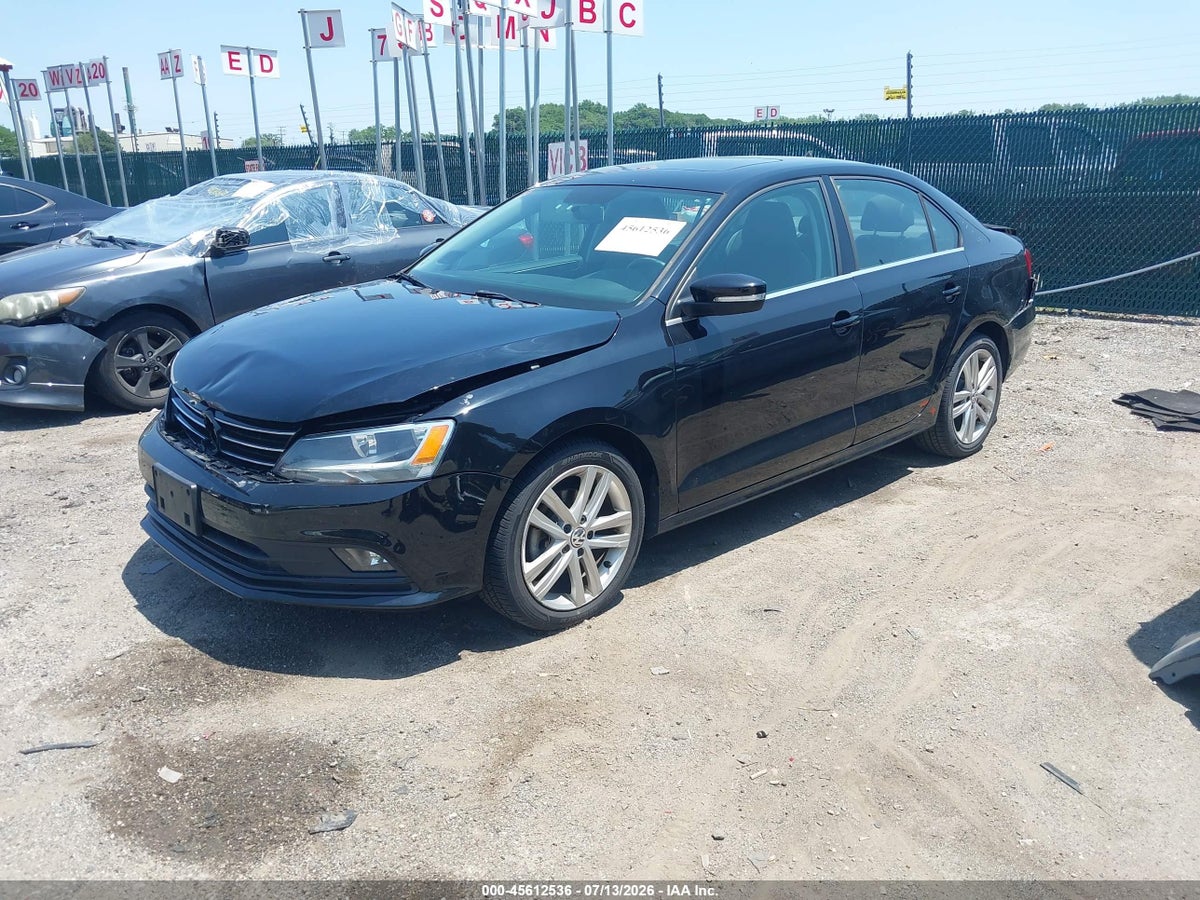 2015 VOLKSWAGEN JETTA 1.8T SEL — снимка 2
