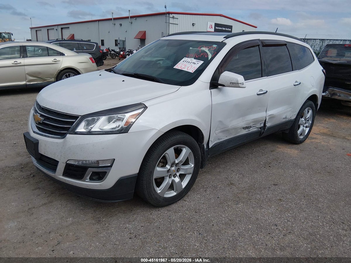 2017 CHEVROLET TRAVERSE 1LT — снимка 2