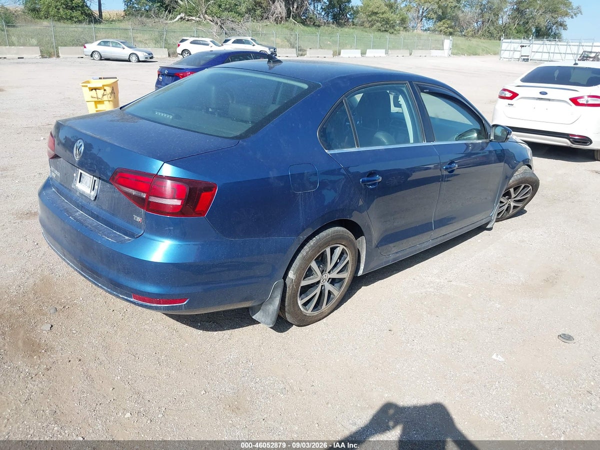 2017 VOLKSWAGEN JETTA 1.4T SE — снимка 4