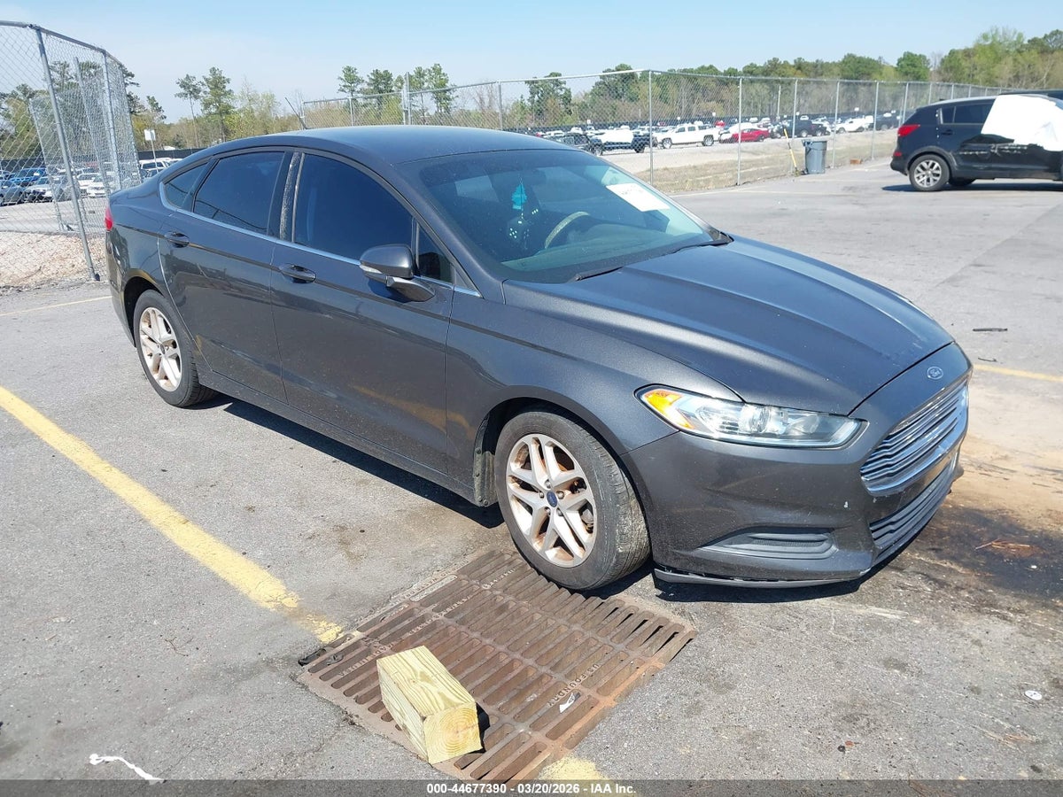 2015 FORD FUSION SE