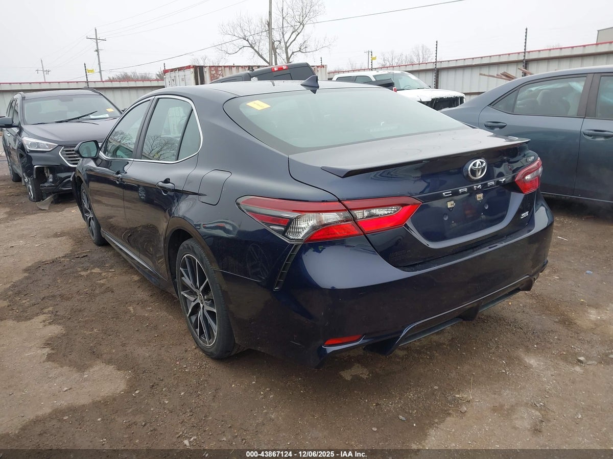 2021 TOYOTA CAMRY SE — снимка 3