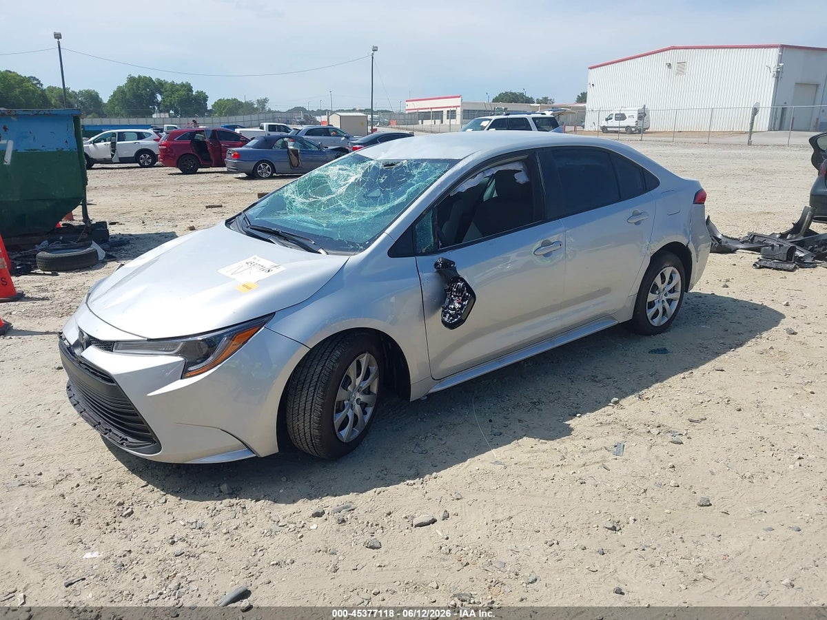 2026 TOYOTA COROLLA LE — снимка 2