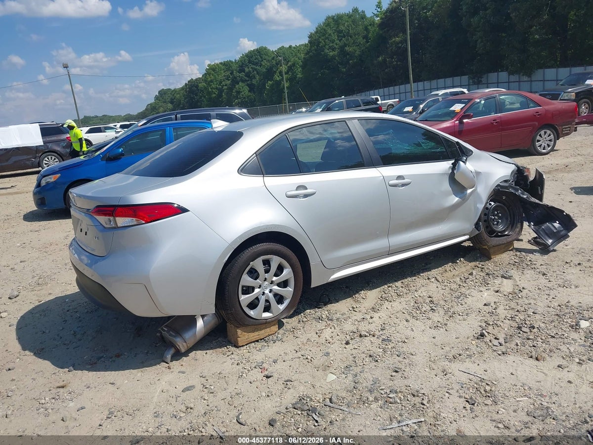 2026 TOYOTA COROLLA LE — снимка 4